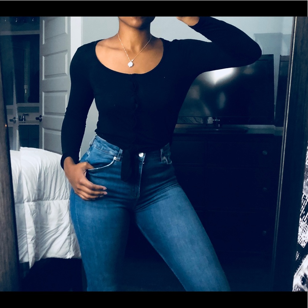 H&M Divided black long sleeve shirt